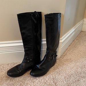 Nine West black boots size 8